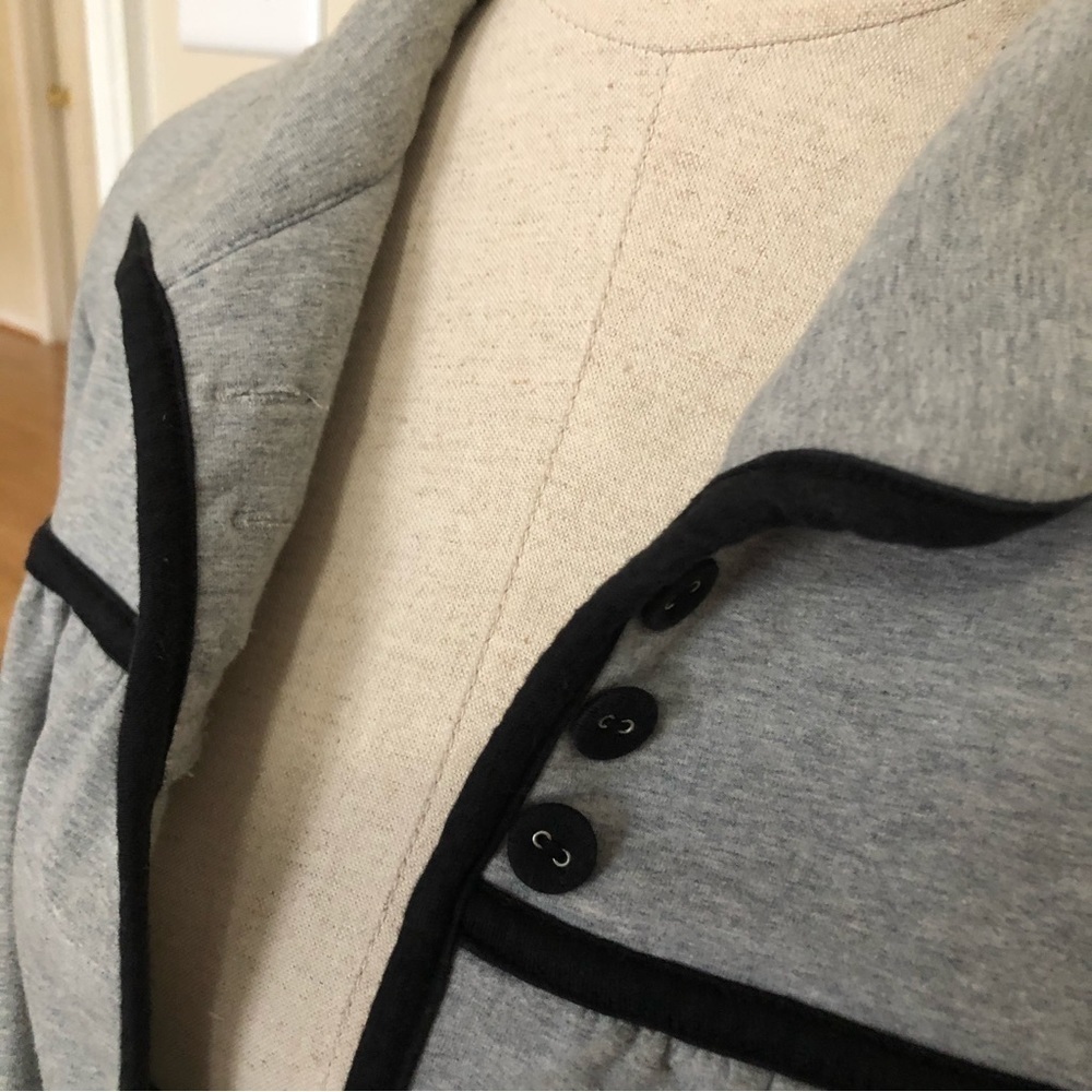 Risotto 3 Button Closure With 3/4 Button Sleeves - image 3